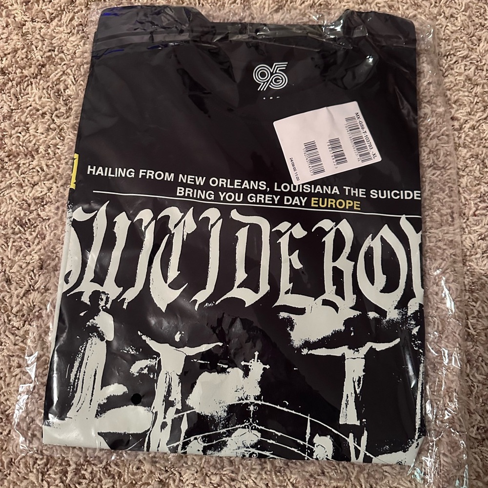 Black and White Graphic T-Shirt